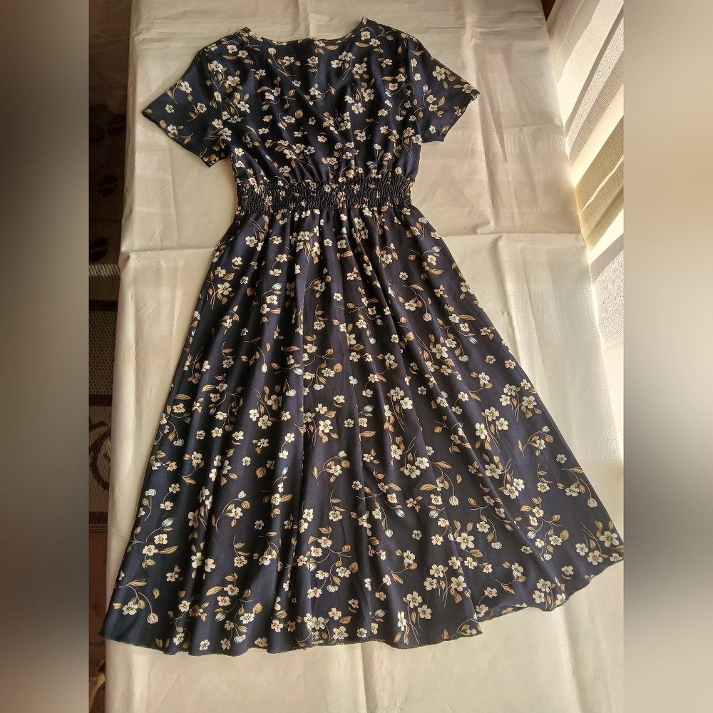 SHEIN DRESS - Picture 2 of 6